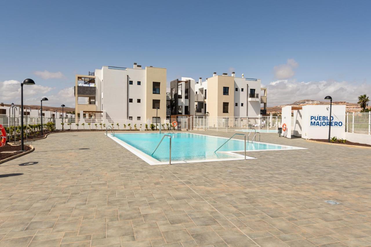 Homeforguest Apartamento En Residencia De Lujo Con Terraza Y Piscina La Guirra Екстериор снимка