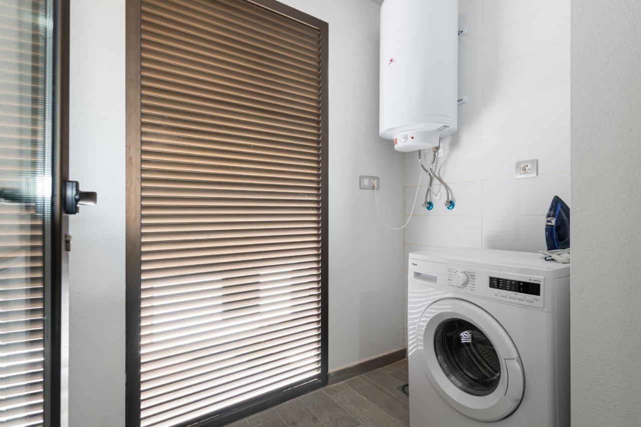 Homeforguest Apartamento En Residencia De Lujo Con Terraza Y Piscina La Guirra Екстериор снимка